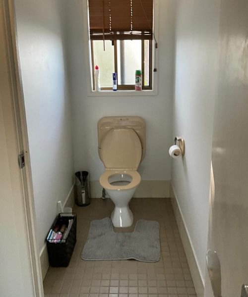 cheap toilet room renovation Brisbane northside before photo